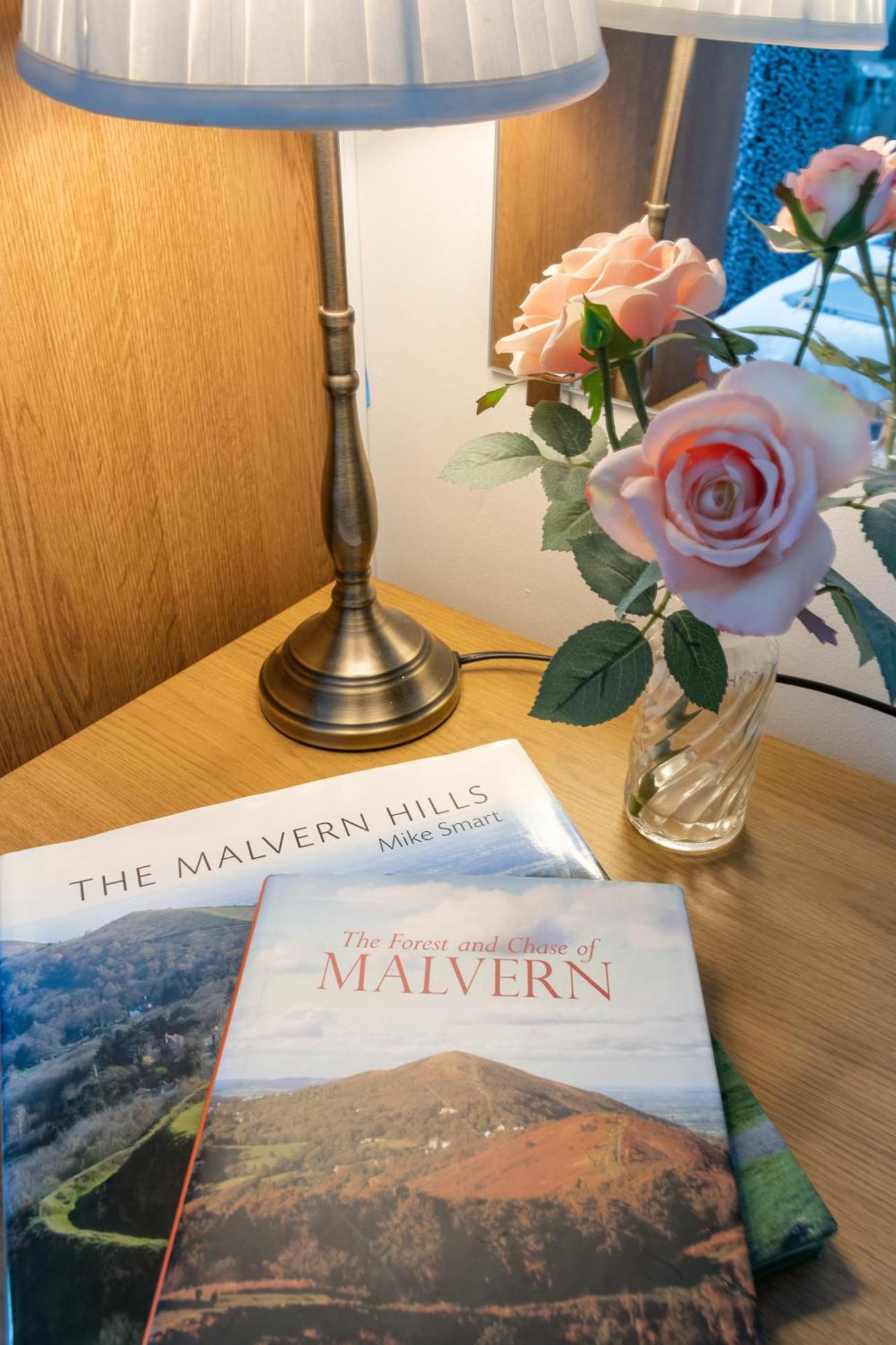 Elegant Malvhina Retreat On The Malvern Hills غْريت مالفيرن المظهر الخارجي الصورة